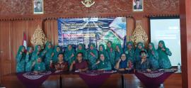 UNY PERKUAT SDGs DESA DENGAN PELATIHAN LITERASI KEUANGAN PADA KELOMPOK PKK KALURAHAN SEMANU